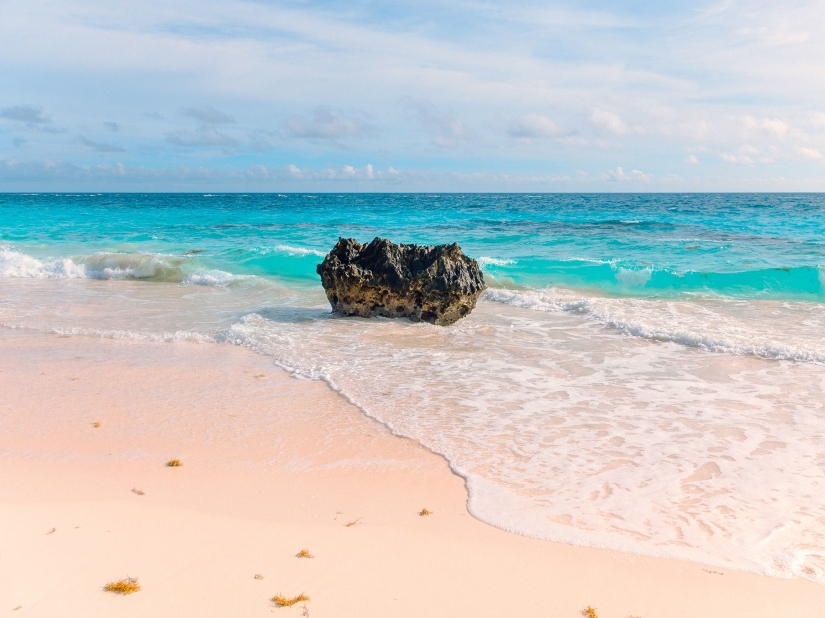 10 most beautiful pink beaches in the world
