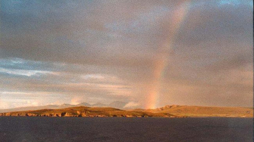 10 most dangerous islands in the world