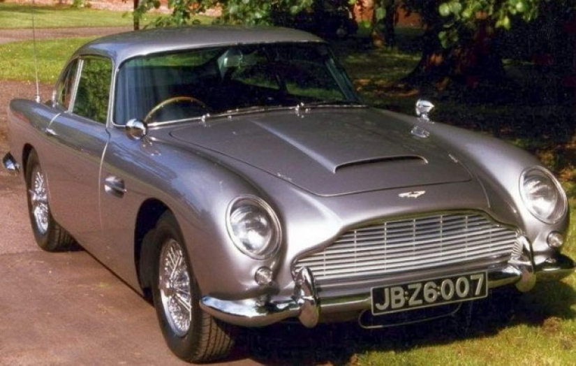 10 most stylish James Bond cars 10 most stylish James Bond cars