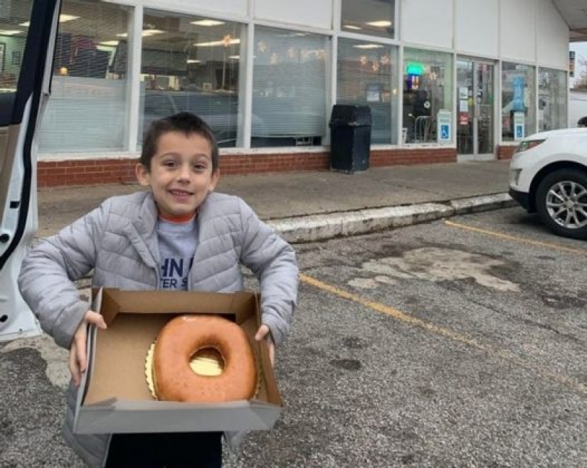 10 People Who Proudly Showed How Reality Exceeded Their Expectations 10 People Who Proudly Showed How Reality Exceeded Their Expectations