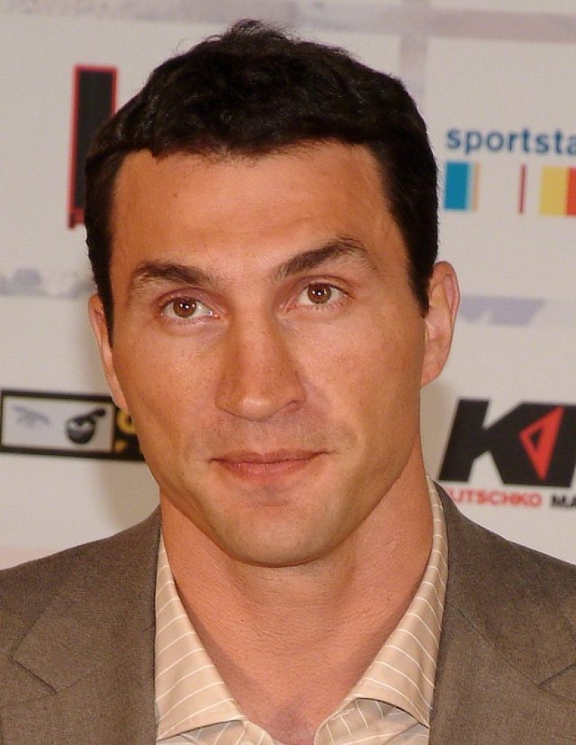 10 richest fighters in boxing history