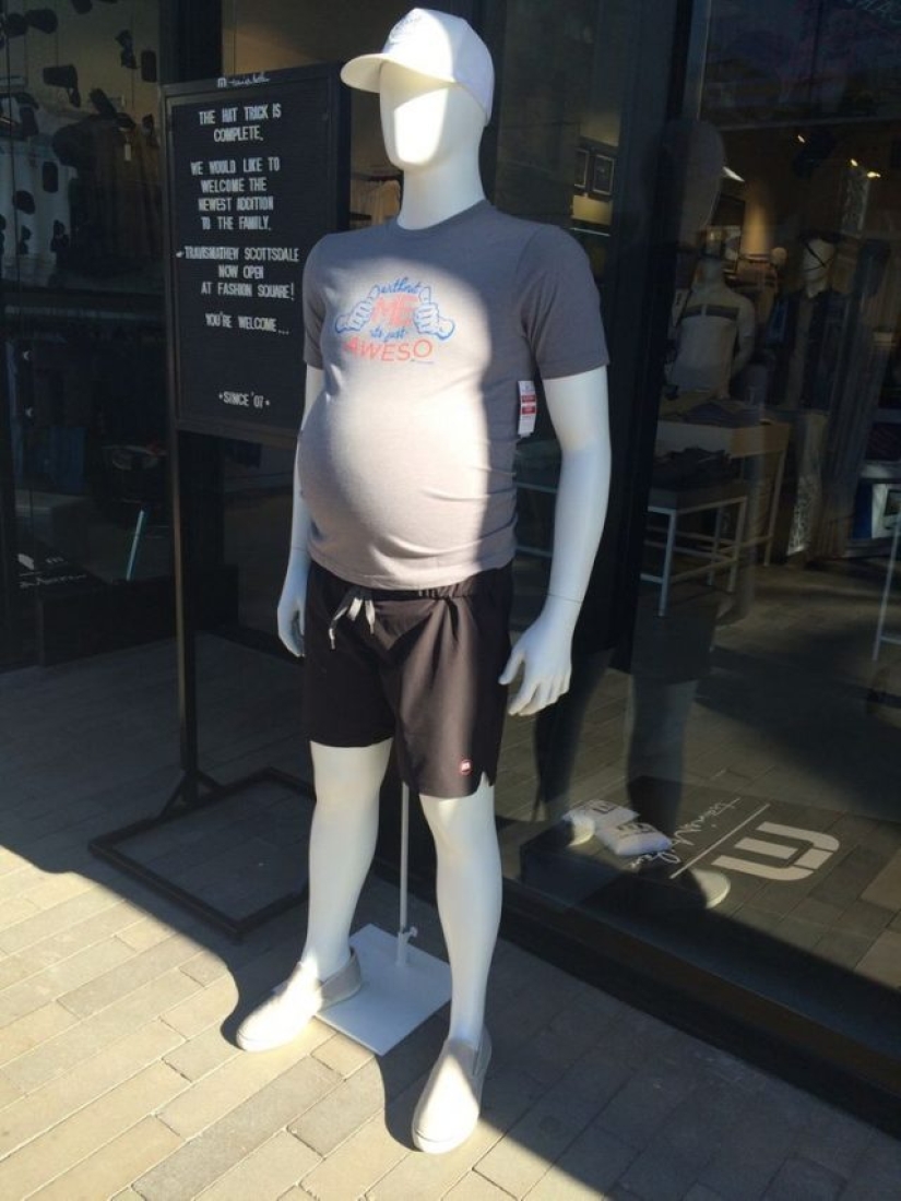 10 Stupid Mannequins You Can't Pass By 10 Stupid Mannequins You Can't Pass By