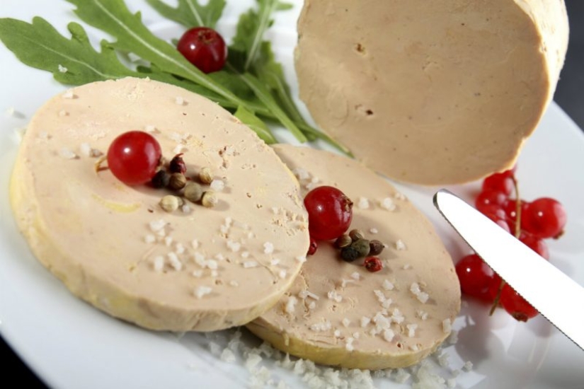 10 things that are banned in other countries