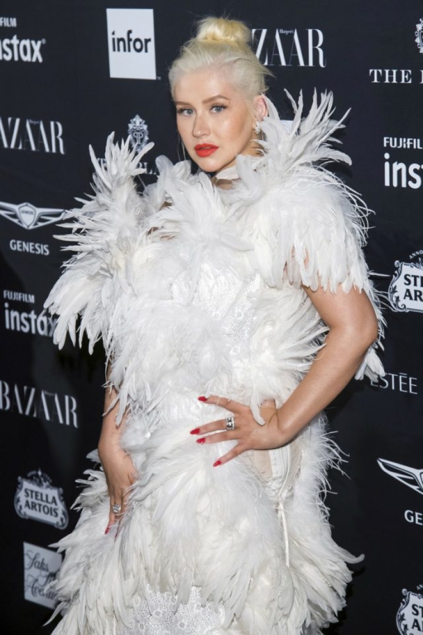 10 Times Celebrities Worn Outfits That Went Far Beyond Regular Attire