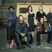 10 years later: the actors of the cult TV series "Breaking Bad" reunited for a stunning photo shoot