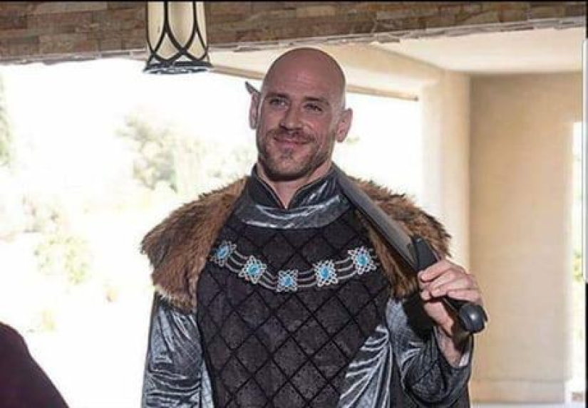 100 professions of the "Bald from Brazzers" 100 professions of the "Bald from Brazzers"