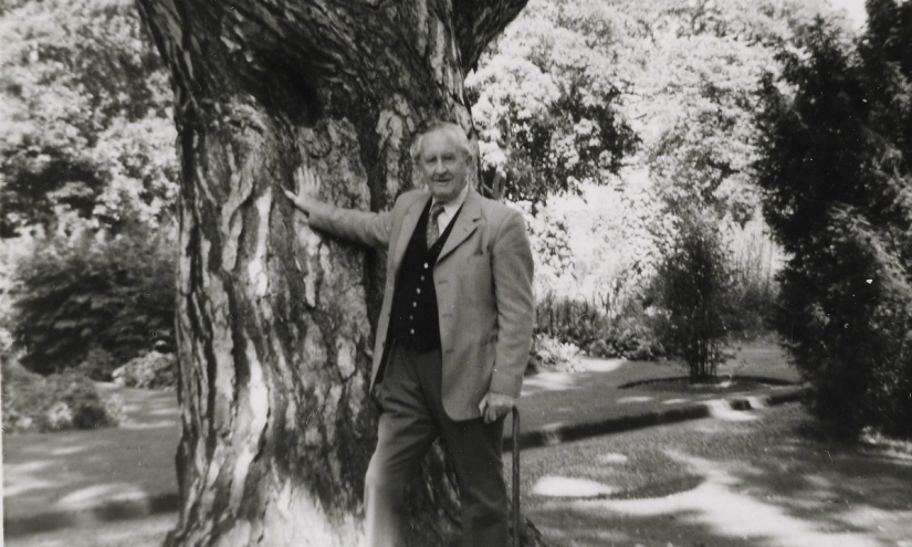 106 years ago, the Titanic collided with an iceberg