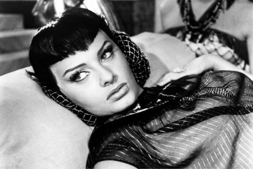 11 actrices que dieron vida a Cleopatra en la pantalla grande