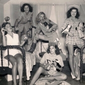 11 Astounding Photos That Prove Girls In The Last Century Were Badass