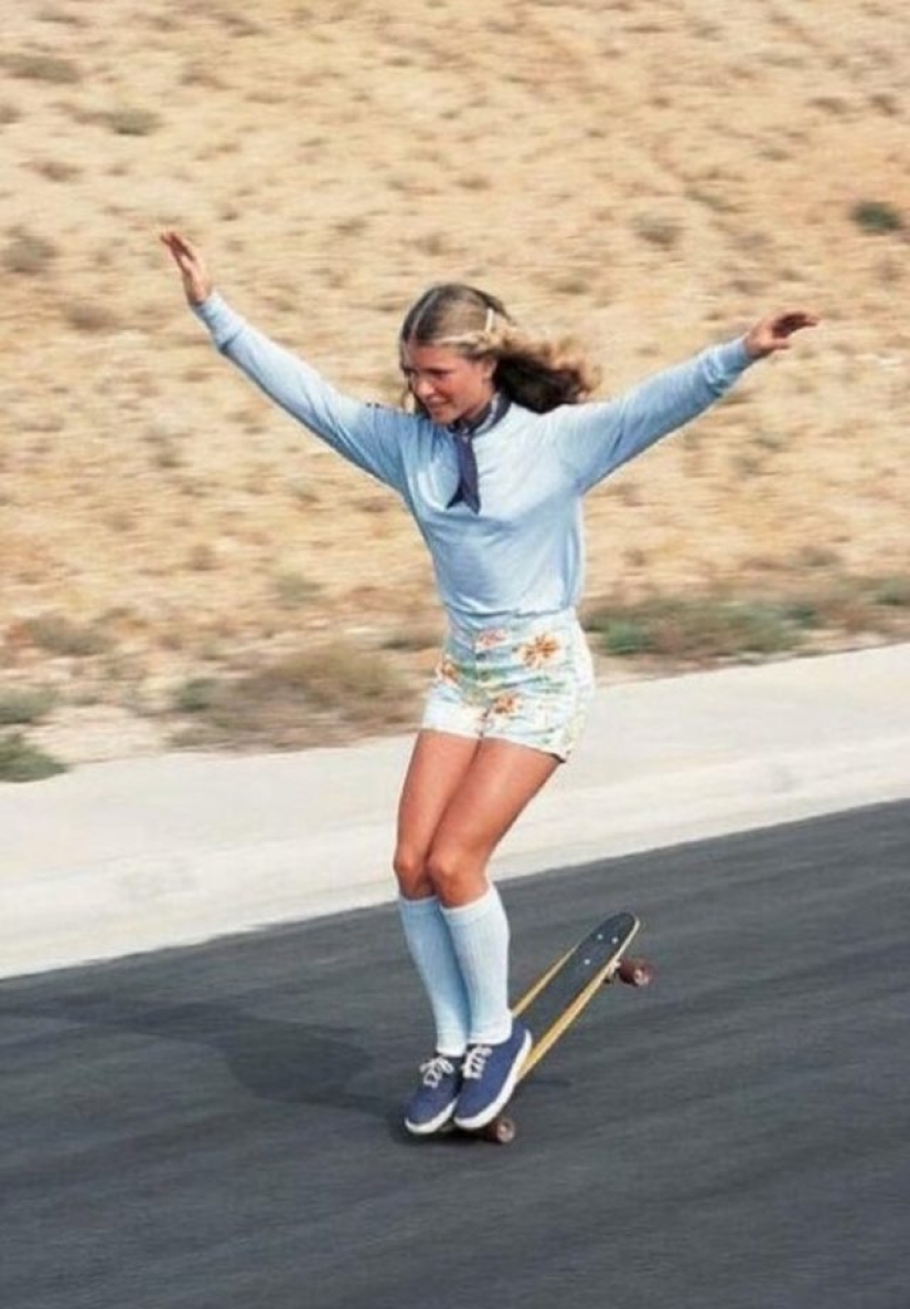 11 Astounding Photos That Prove Girls In The Last Century Were Badass