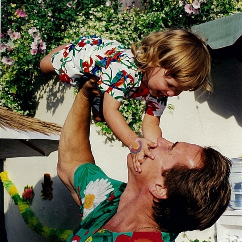 11 photos that prove that Arnold Schwarzenegger is not just a star, he is a fabulous dad