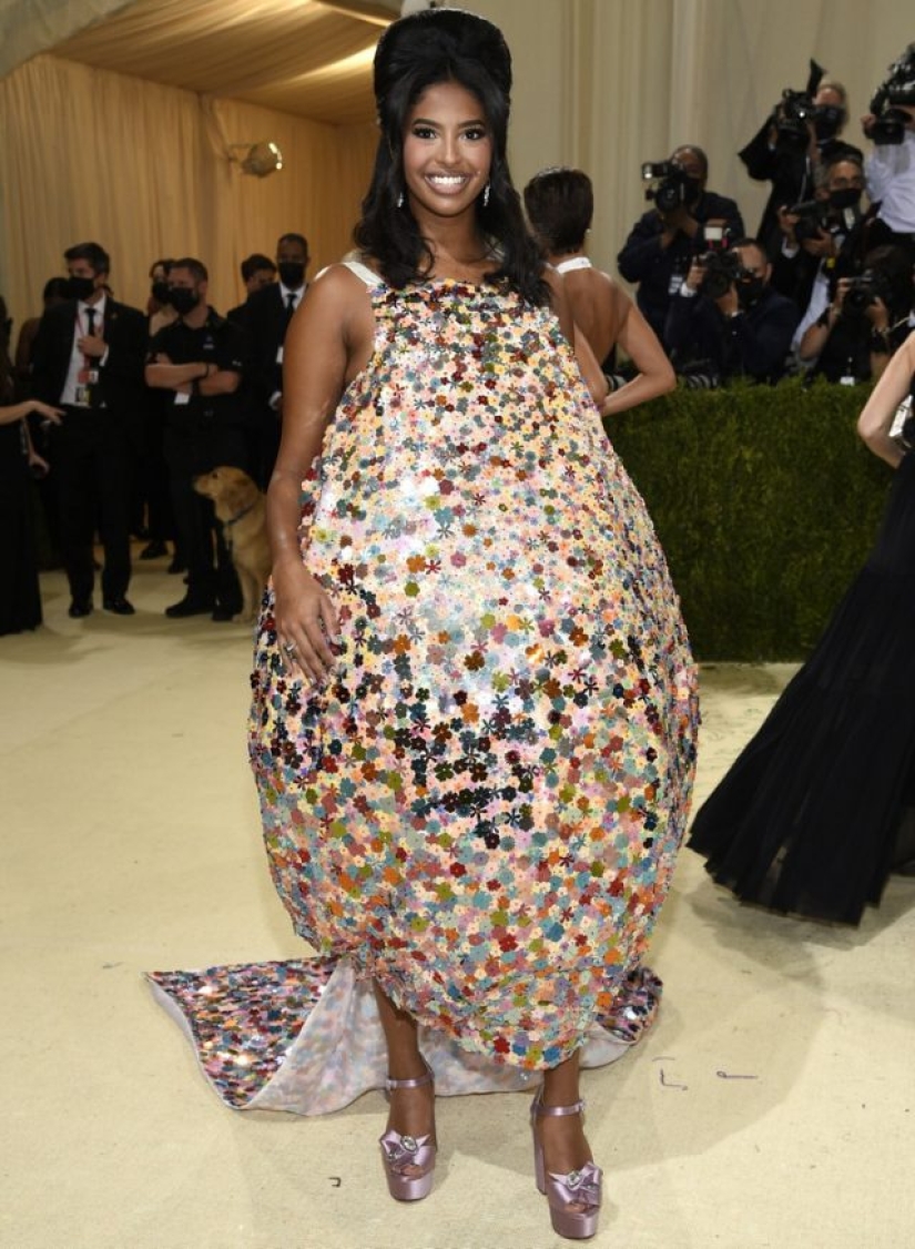 12 celebridades que desfilaron por la alfombra roja con atuendos ecológicos y las aplaudimos