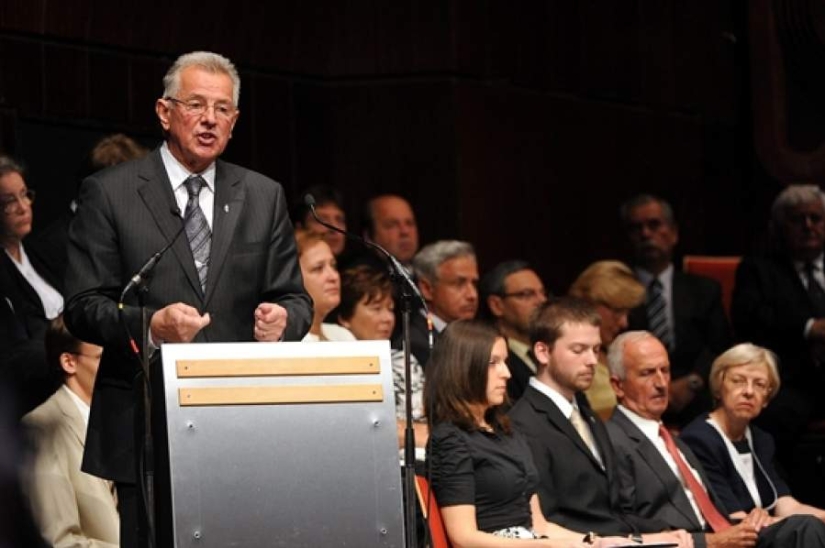 12 famous athletes who have become successful politicians