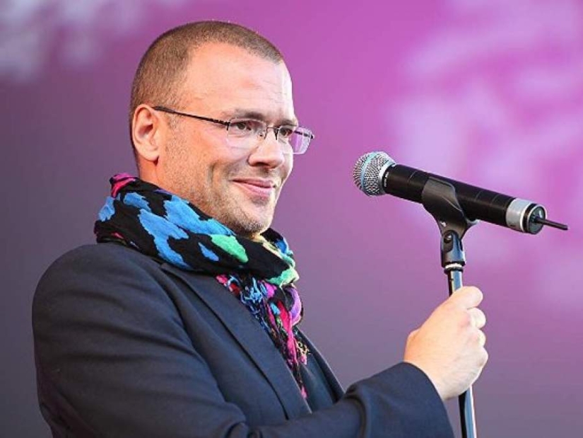 12 stars who have publicly admitted that they live with HIV