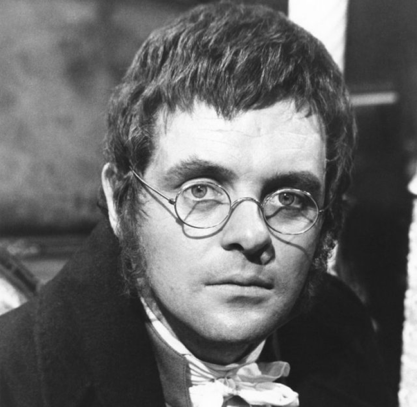 13 Archival Photos of Celebrities Even Their Hardest Fans Probably Haven't Seen 13 Archival Photos of Celebrities Even Their Hardest Fans Probably Haven't Seen