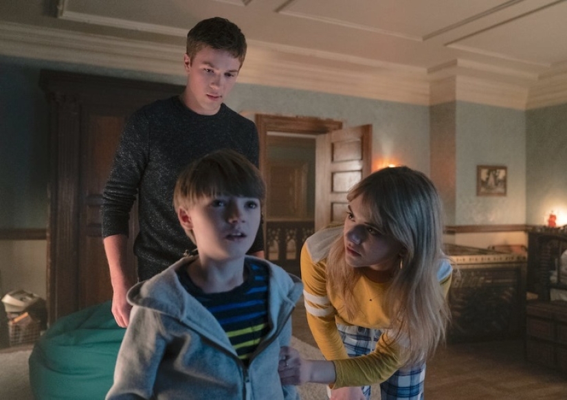 15 fantásticas series para aquellos que están cansados de la vida cotidiana y quieren sumergirse de cabeza en una "realidad paralela" 15 fantásticas series para aquellos que están cansados de la vida cotidiana y quieren sumergirse de cabeza en una "realidad paralela"