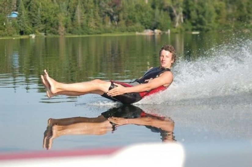 15 photos of coincidences that are hard to believe