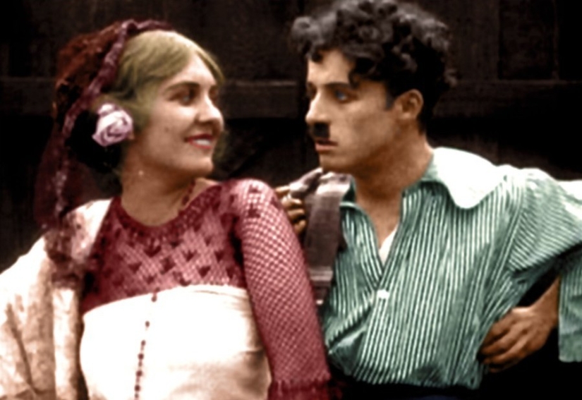 15 raras fotografías coloreadas de Charlie Chaplin tomadas en las décadas de 1910 y 1930 15 raras fotografías coloreadas de Charlie Chaplin tomadas en las décadas de 1910 y 1930