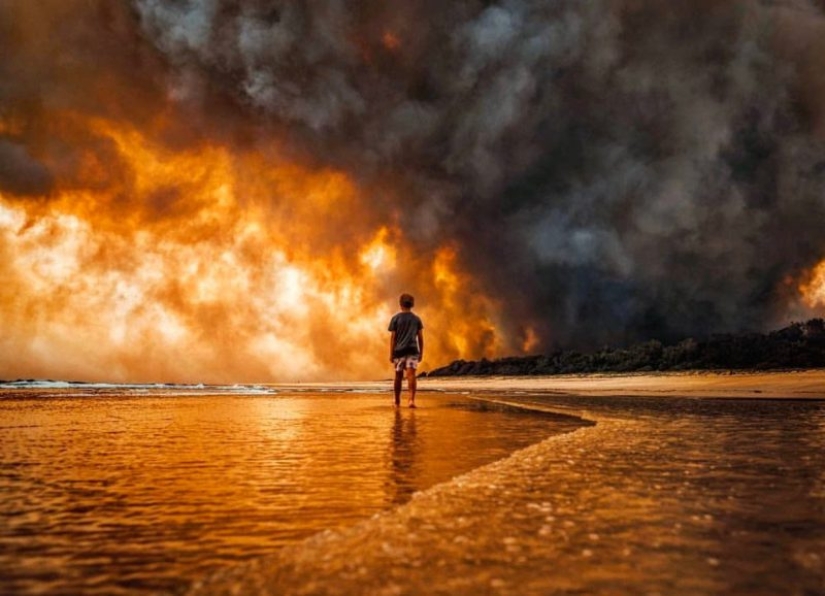 16 shocking photos of what's happening in Australia