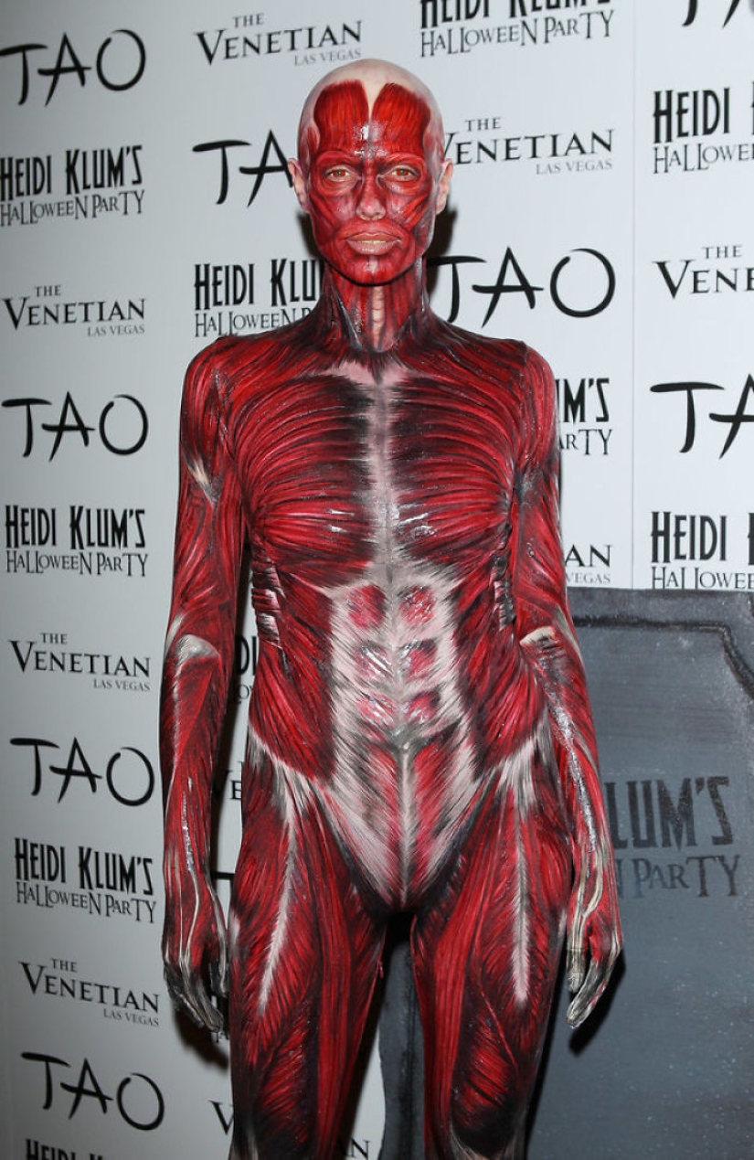 18 proofs that Heidi Klum is the queen of Halloween