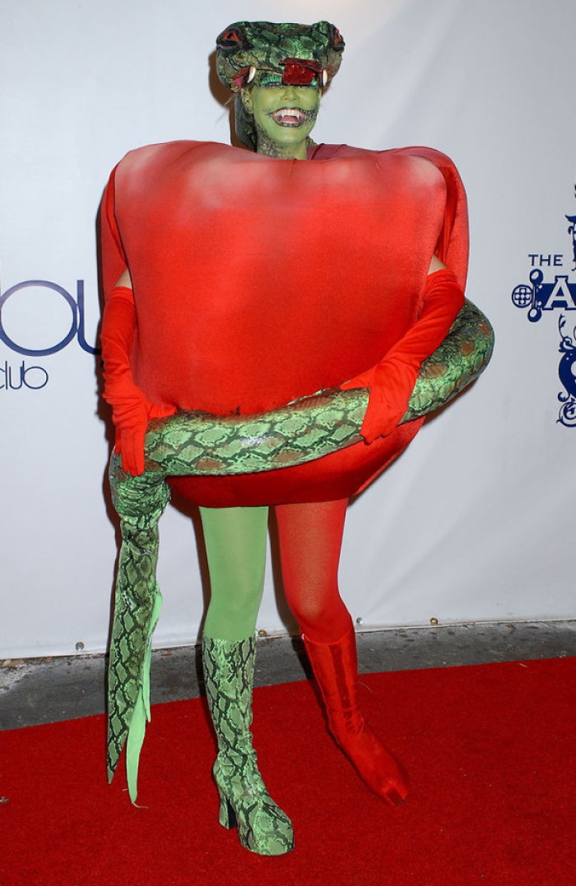 18 proofs that Heidi Klum is the queen of Halloween