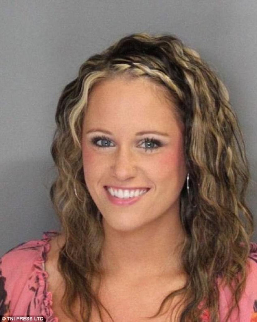 19 criminals who place in the modeling Agency 19 criminals who place in the modeling Agency