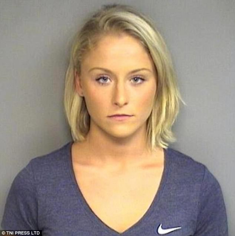 19 criminals who place in the modeling Agency 19 criminals who place in the modeling Agency