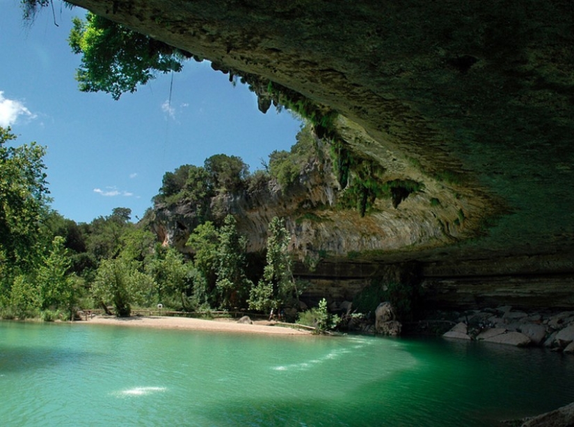 19 of America's Most Surreal Places to Visit 19 of America's Most Surreal Places to Visit