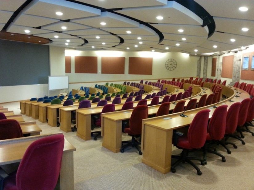 19 Snapshots of What Happens When You Hire a Perfectionist 19 Snapshots of What Happens When You Hire a Perfectionist