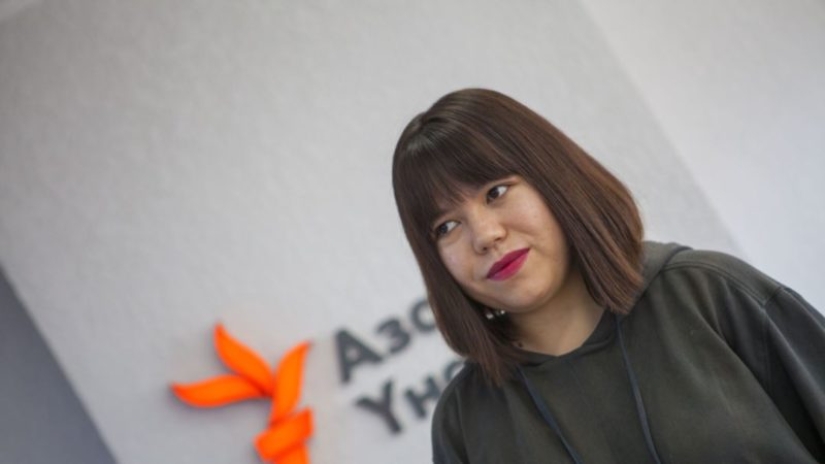 19-year-old Kyrgyz woman sang in a bra: the girl is threatened with reprisals for "shaming the country" 19-year-old Kyrgyz woman sang in a bra: the girl is threatened with reprisals for "shaming the country"