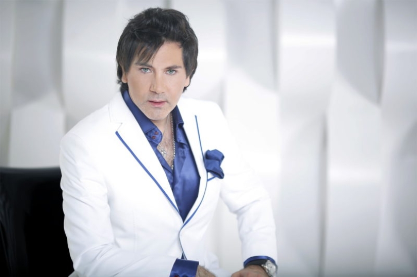 20 celebridades que cambiaron su nombre por una carrera: de Nicolas Cage a Julianne Moore