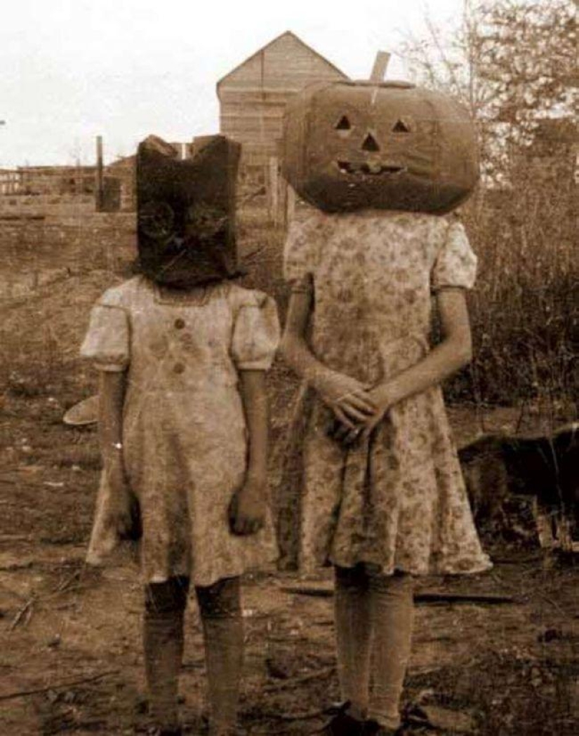 20 disfraces de Halloween extraños y ridículos de fotos antiguas 20 disfraces de Halloween extraños y ridículos de fotos antiguas