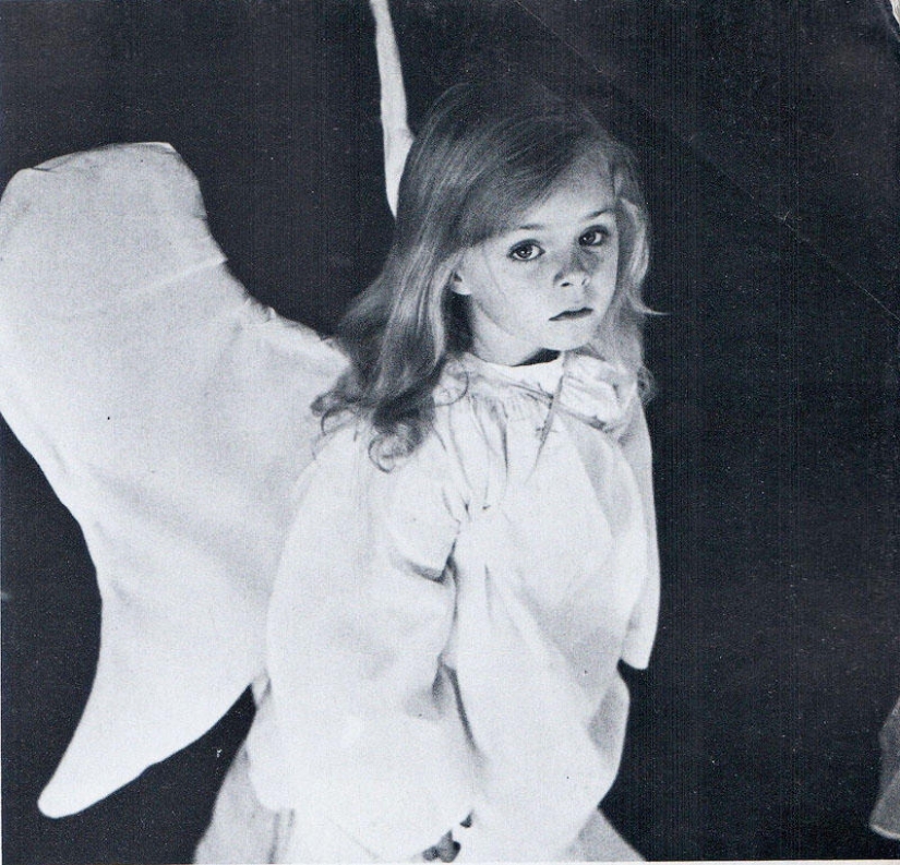 20 fotos infantiles más expresivas de la legendaria Esther Babli 20 fotos infantiles más expresivas de la legendaria Esther Babli