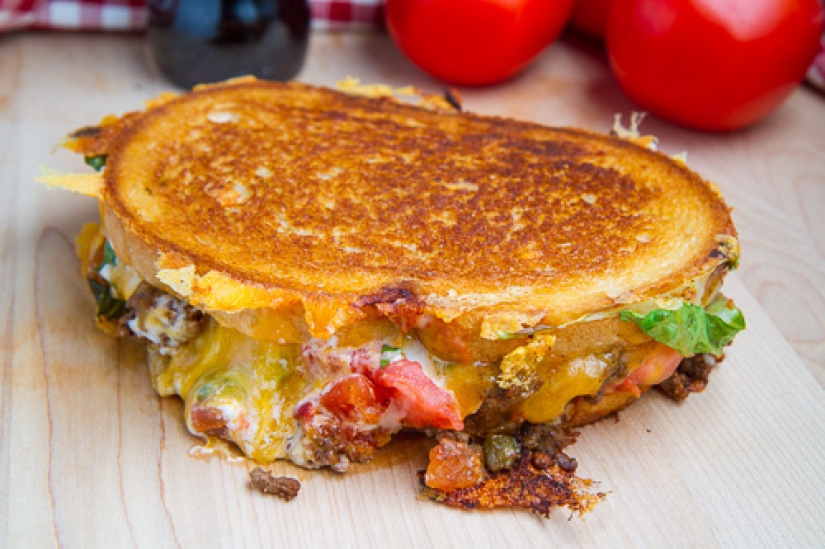 20 ideas from around the world on how to make a cheese sandwich