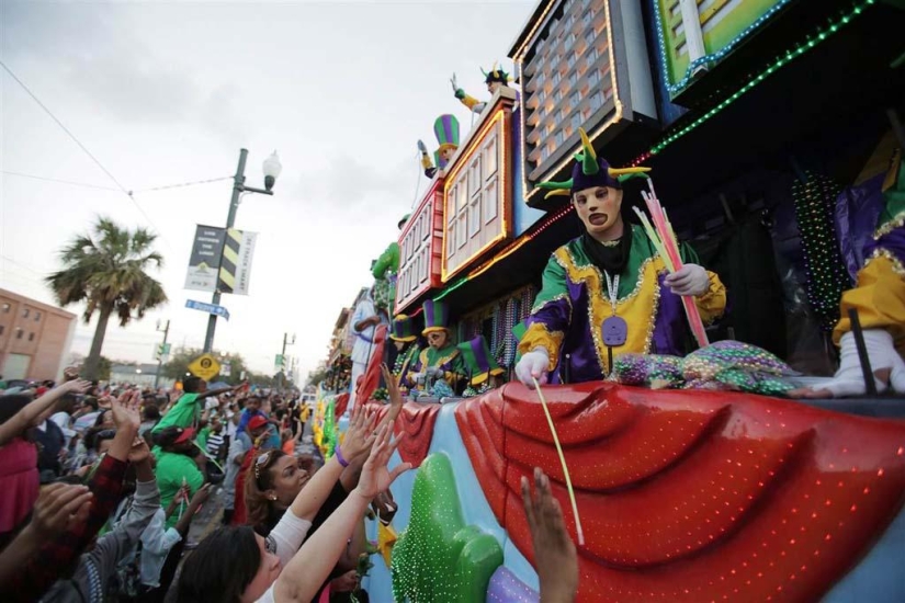 20 imágenes vívidas de carnavales de todo el mundo 20 imágenes vívidas de carnavales de todo el mundo