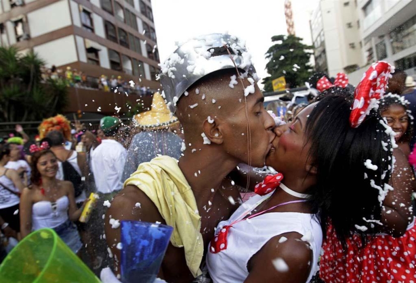 20 imágenes vívidas de carnavales de todo el mundo 20 imágenes vívidas de carnavales de todo el mundo