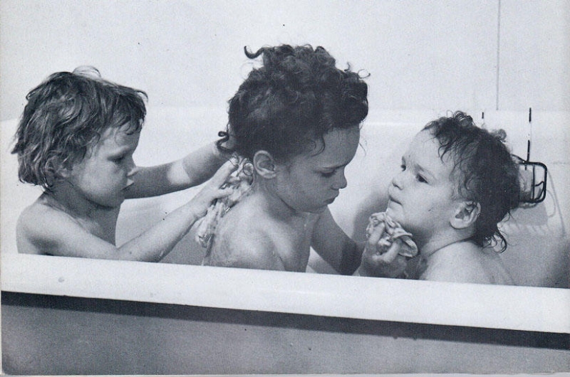 20 most expressive children's photos of the legendary Esther Babli