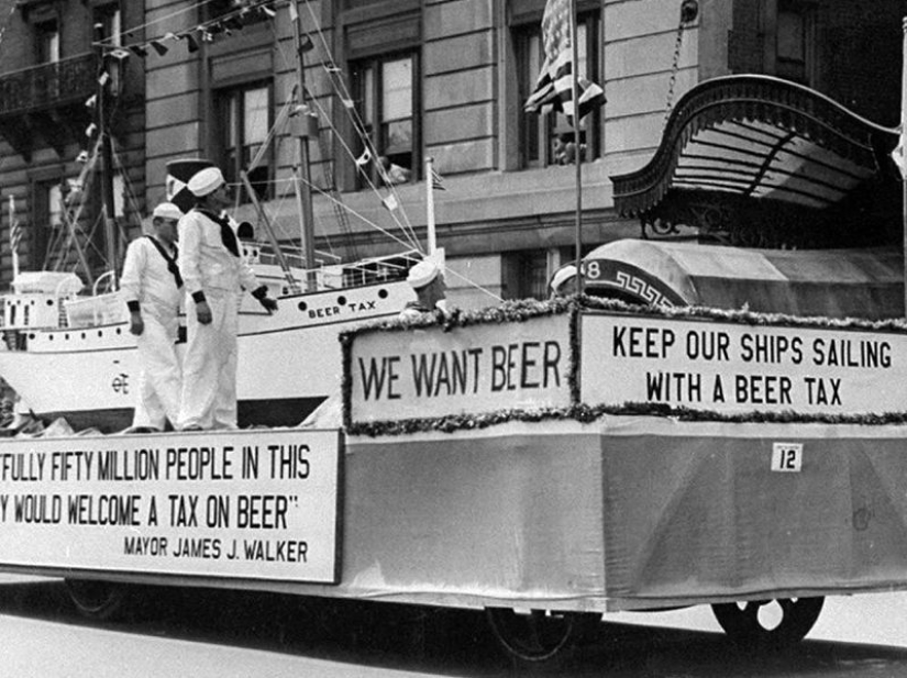 20 Photos From Prohibition