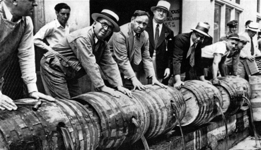 20 Photos From Prohibition