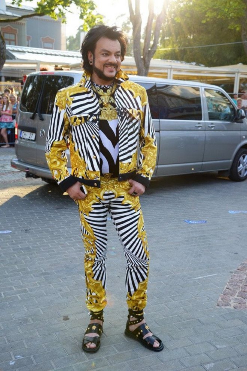 20 ridiculous outfits worn by Philip Kirkorov, and we are ashamed of them