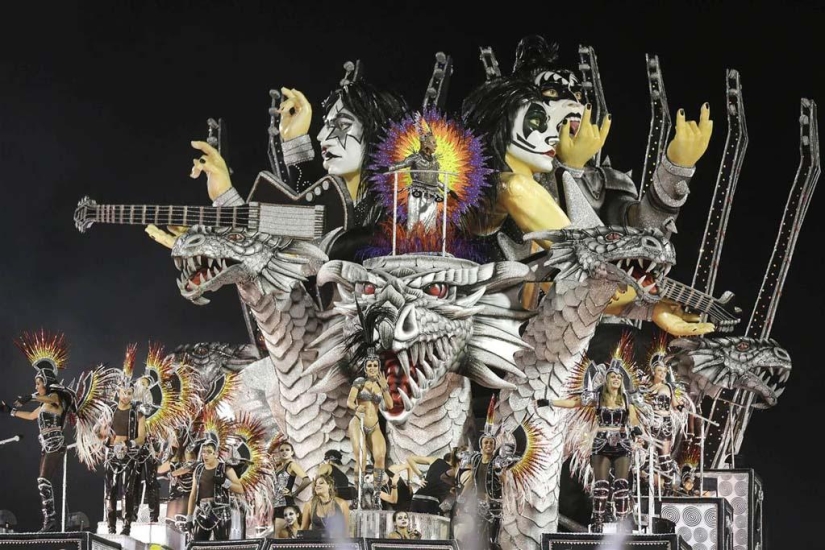 20 vivid pictures of carnivals from around the world 20 vivid pictures of carnivals from around the world