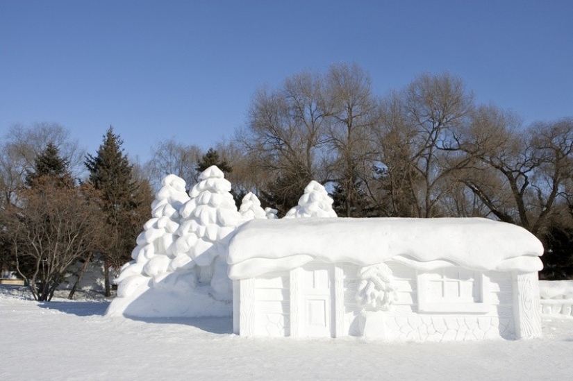 20 ways to artistically decorate a snowdrift