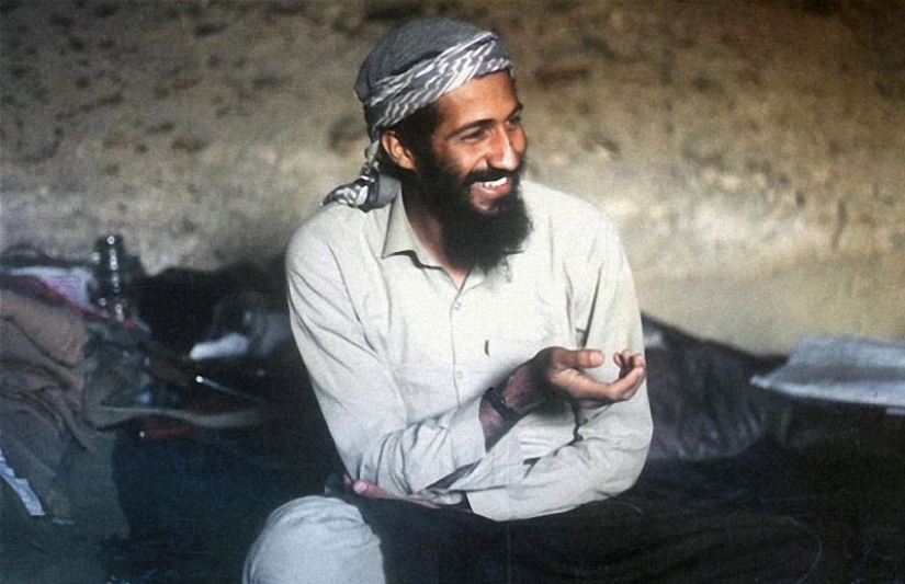 22 images from the life of Osama bin Laden and his family
