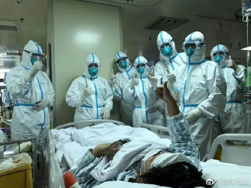 25 fotos sobre la vida cotidiana del personal médico en Wuhan infectado con coronavirus