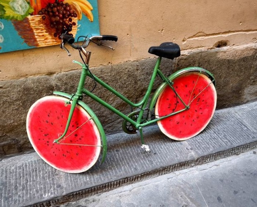 25 gifts that will delight anyone who has a bicycle