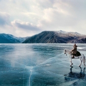 25 most beautiful places where no one will disturb you