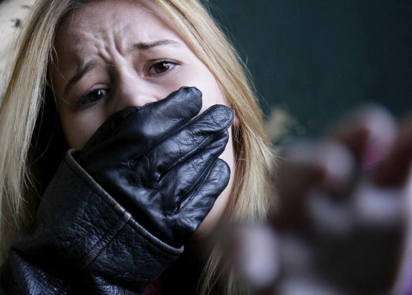 25 surprisingly strange wedding traditions from around the world