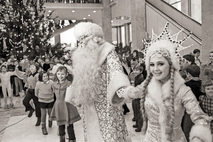 26 fotos con Papá Noel soviético de los años 80