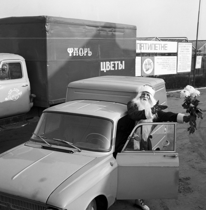 26 photos with Soviet Santa Claus from the 80s