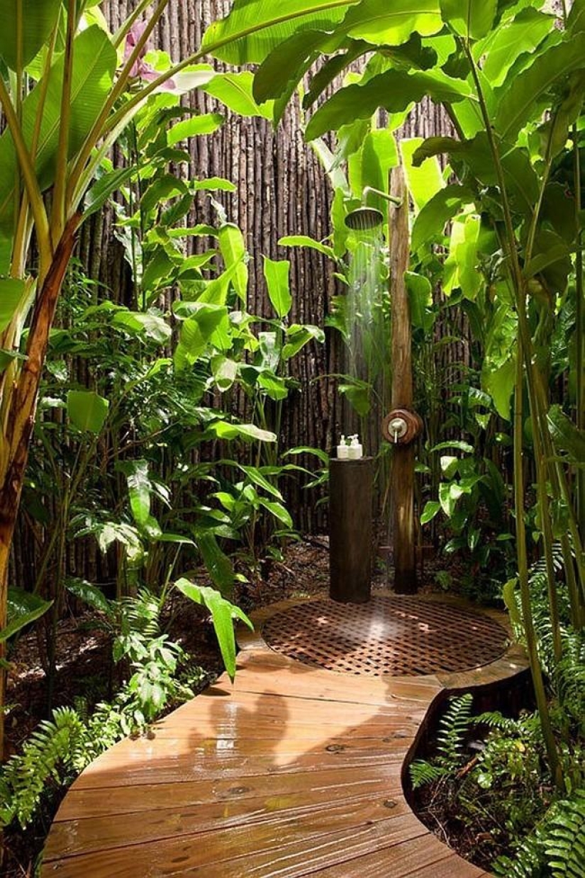 28 unique shower rooms from all over the world